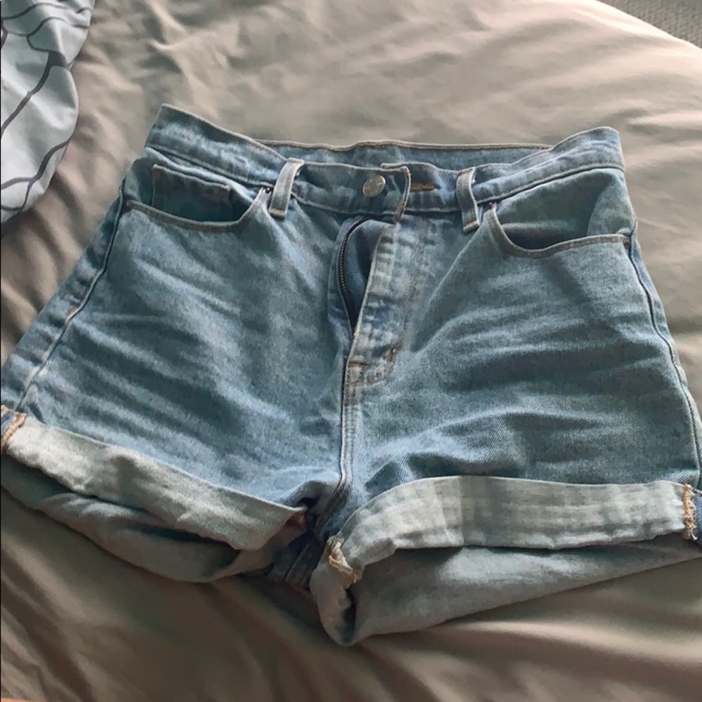 Mom high rise jean shorts NEW